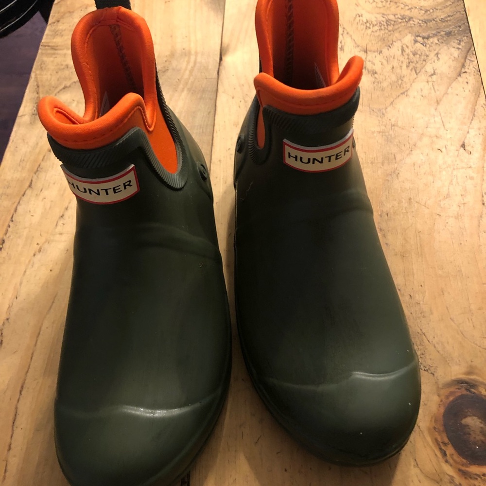 Hunter for Target Chelsea Rain Boot /size 8/Army Green/EUC
